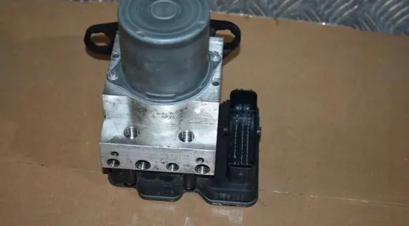 Porsche Cayenne (9Y0 9Y3) ABS control unit/module 