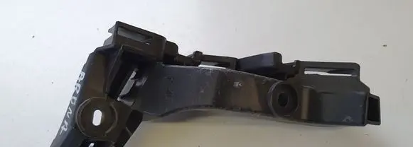 Seat Arona Rear bumper mounting bracket
