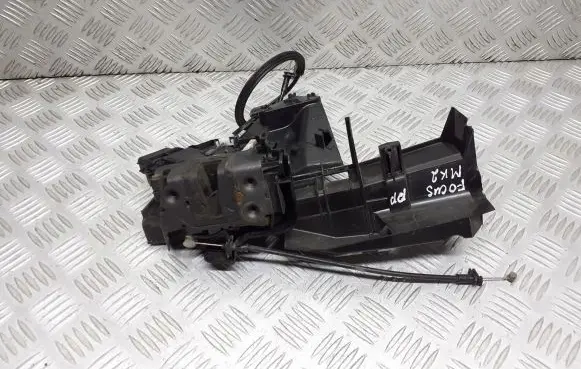 Ford Focus Front door lock