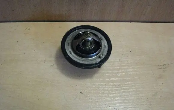 Hyundai i30 Thermostat PFN154M04