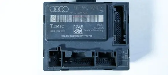 Audi A6 S6 C6 4F Door control unit/module 4F0959793E