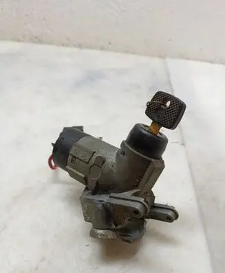 Mercedes-Benz Sprinter W901 W902 W903 W904 Ignition lock A9014600104