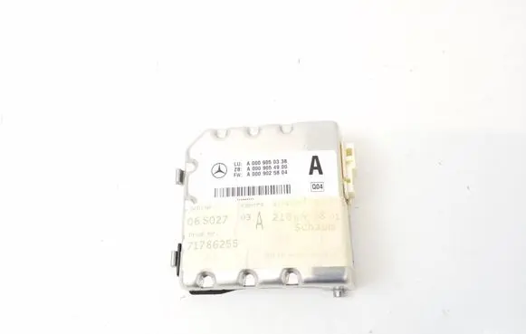 Mercedes-Benz CLS C218 X218 Windshield/windscreen camera A0009050338