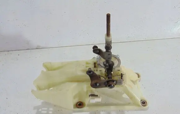 Mazda 3 II Gear shifter/selector