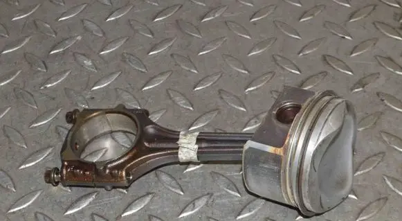 Piston