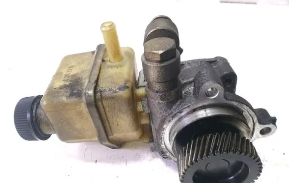 Mazda 6 Power steering pump GJ6F2Y20134E