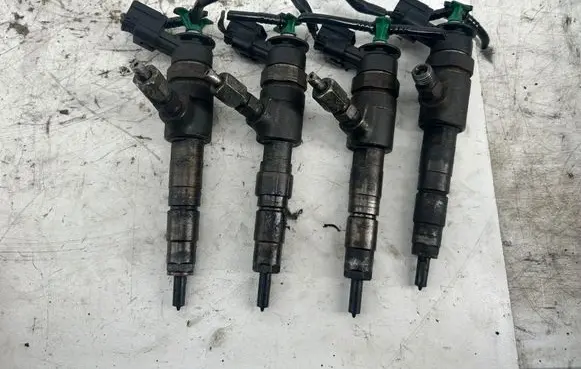 Citroen C4 II Picasso Fuel injectors set 0445110339