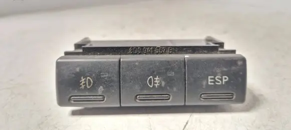 Fog light switch