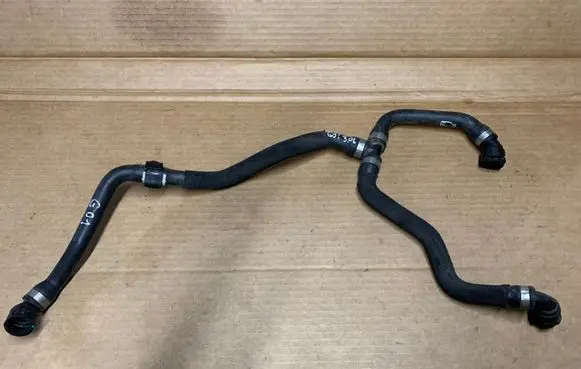 BMW X3 G01 Engine coolant pipe/hose 7535536