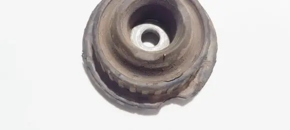 Audi A4 S4 B5 8D Coil spring mount 