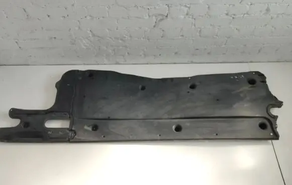 Seat Tarraco Side bottom protection 5QF825201G