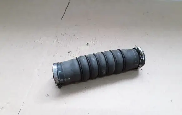 Citroen C5 Intercooler hose/pipe 9685149880
