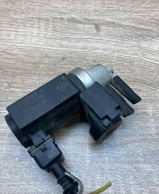 Renault Espace III Turbo solenoid valve 8200270451 72190356 WITHPLUG