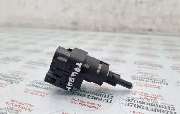 Volkswagen Touran I Brake pedal sensor switch 6Q0945511