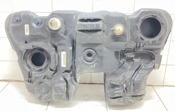 Volvo V60 Fuel tank 31372653 31372655 31372654
