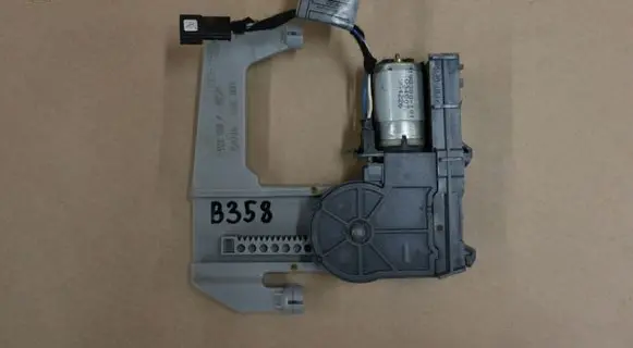 BMW 7 E65 E66 Seat adjustment motor 7123326