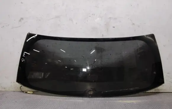 Toyota Avensis T250 Rear windscreen/windshield window 