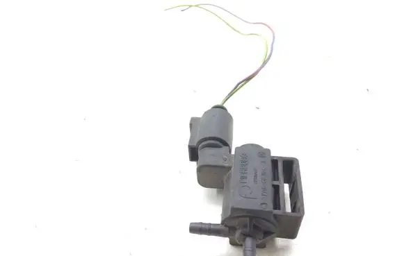 Audi A6 S6 C6 4F Vacuum valve 037906283C