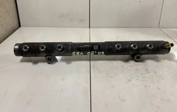 Volvo S80 Fuel main line pipe 31259011