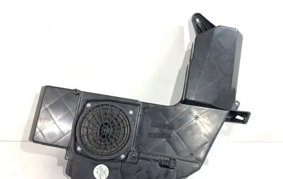 Audi A4 S4 B7 8E 8H Subwoofer speaker 8E9035382D