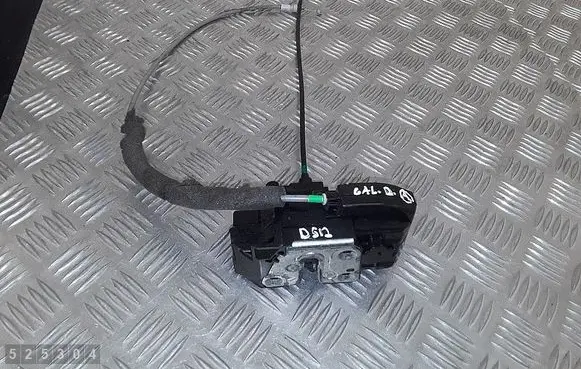 Nissan Qashqai Rear door lock 82500JD000