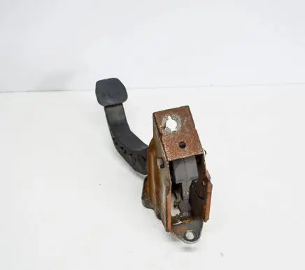 Clutch pedal
