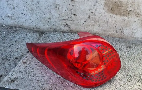 Peugeot 207 Rear/tail lights 9680158080