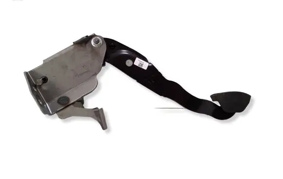 Opel Mokka B Clutch pedal 
