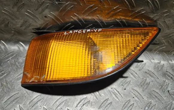 Front indicator light