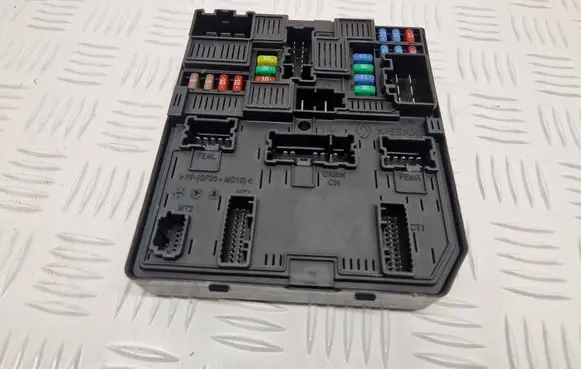 Renault Scenic IV - Grand scenic IV BSM Control unit 284B63349R 2857566244 5CM211F02