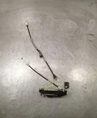 Peugeot 208 I Front door lock 45047185