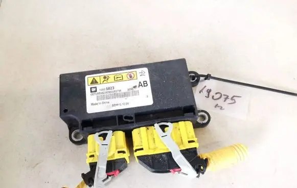 Chevrolet Cruze Airbag control unit/module 13505823