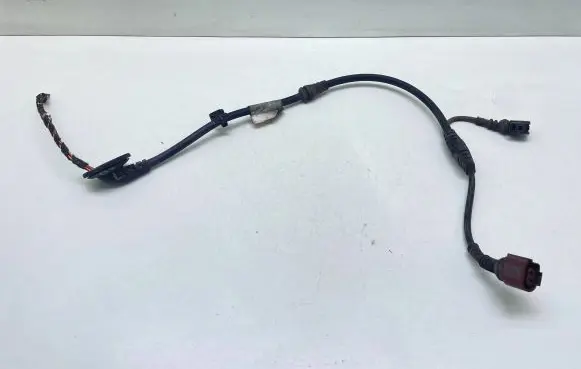 Audi A4 S4 B8 8K Rear ABS sensor wiring 3B0973722A