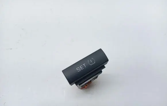 Skoda Octavia Mk2 (1Z) Aerial antenna switch 1Z0927127A