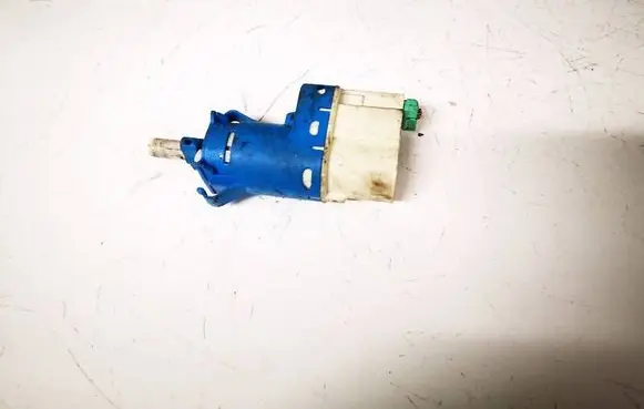 Mazda 3 I Brake pedal sensor switch 3M5T9C872AB
