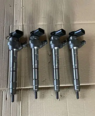Fuel injectors set
