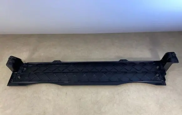 BMW X5 E70 Radiator trim 7533539