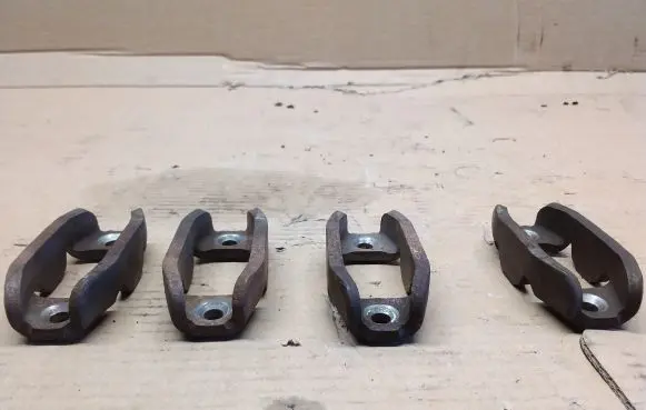 Mitsubishi ASX Fuel Injector clamp holder