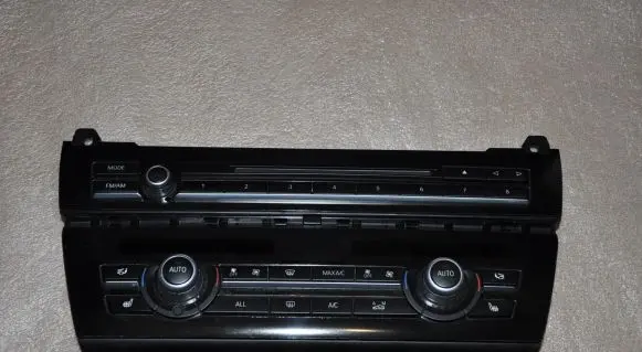 BMW 5 F10 F11 Climate control unit 9317673