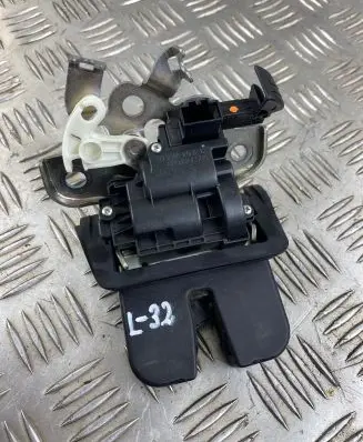 Audi Q5 SQ5 Tailgate/trunk/boot lock/catch/latch 8R0827505