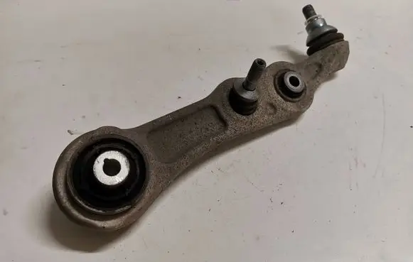 Mercedes-Benz C W205 Front lower control arm/wishbone 20508RE