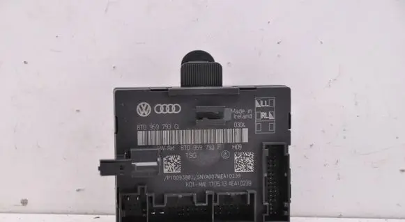 Audi A4 S4 B8 8K Door control unit/module 8T0959793Q