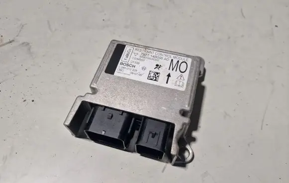 Ford Mondeo MK IV Airbag control unit/module 0285010228