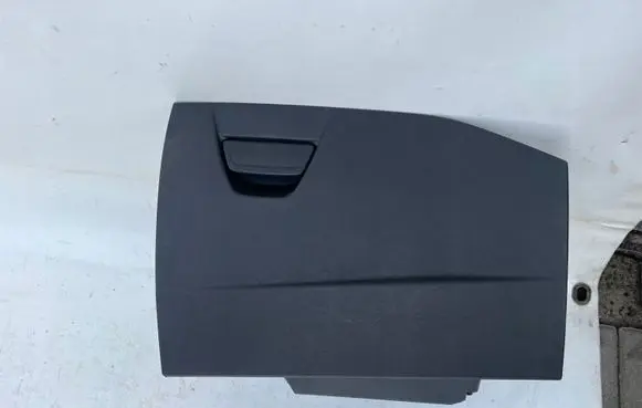 Ford Focus Glove box set BM51A06044