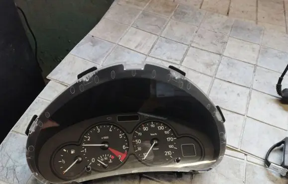 Peugeot 206 Speedometer (instrument cluster) 9648578080