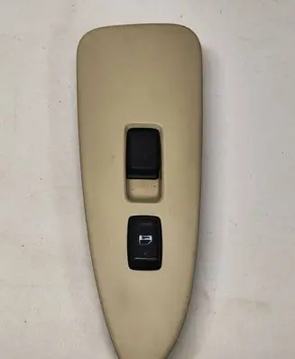 Lexus ES 250 - 300 - 330 Electric window control switch 8403033020