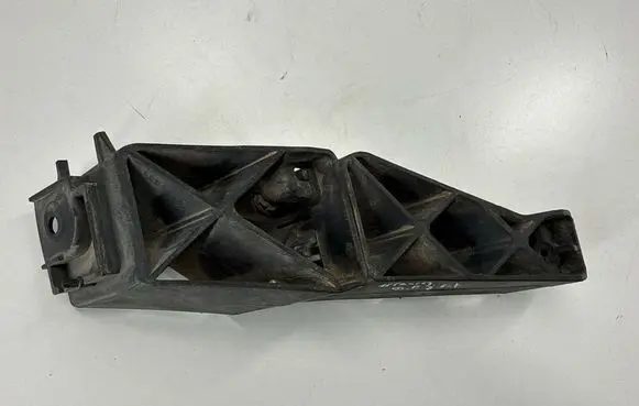 Volkswagen Touareg II Rear bumper mounting bracket 7P6807046