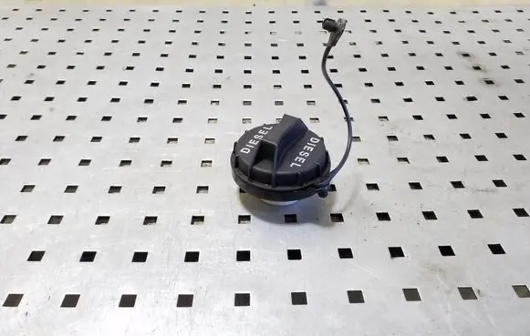 KIA Rio Fuel tank filler cap 