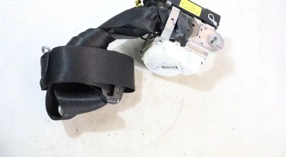 Fiat Bravo Front seatbelt