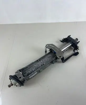 Steering wheel axle